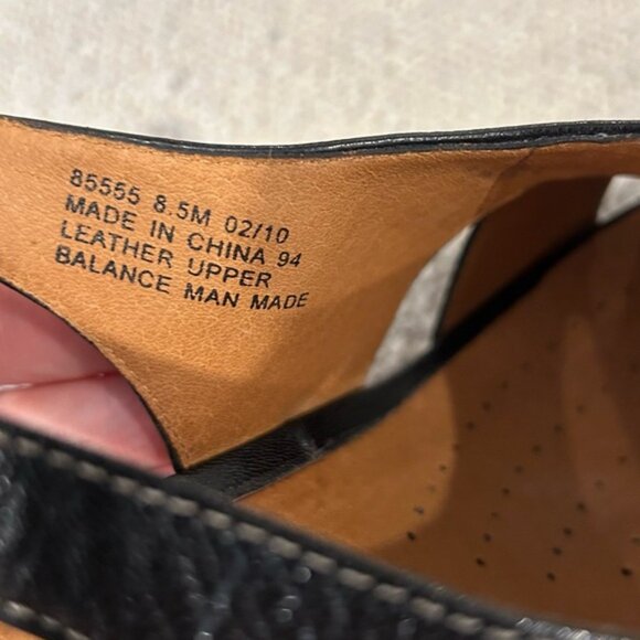 Clarks Artisan Splendor Lily Peep Toe Sandal Black Leather Slingback Block Heel - Picture 7 of 7